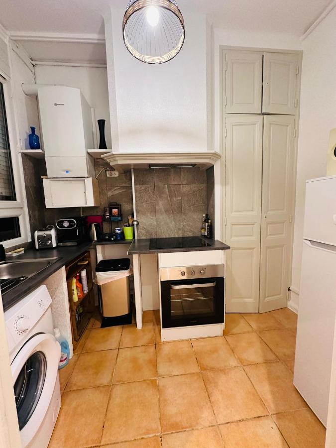 Appartement Lumineux Et Spacieux 2 Chambres Avec Parking Gratuit Dans La Rue 페르피냥 외부 사진